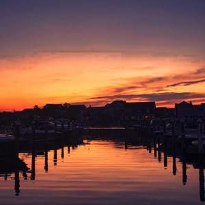 Meet your Posher, Lorentena